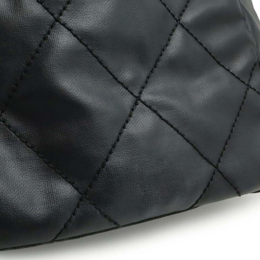 CHANEL Black Leather Shoulder Bag - Picture 10 of 10